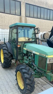 JOHN DEERE 5500 N - immagine 3