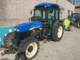 NEW HOLLAND TN95FA