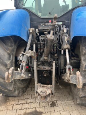 NEW HOLLAND T 7040 - immagine 5