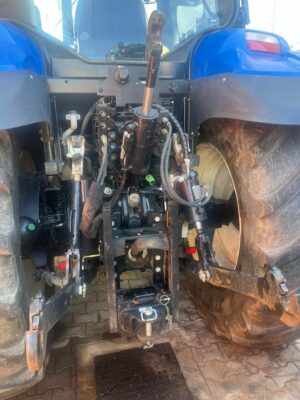 Trattore Usato New Holland T6.180 - immagine 9
