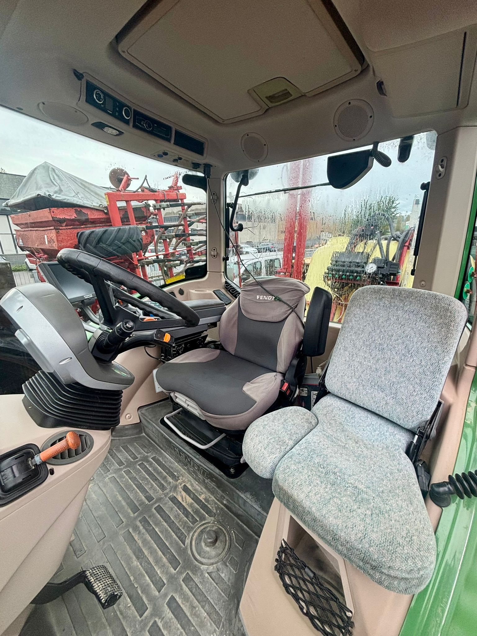 Trattore Usato FENDT 724 SCR - immagine 7